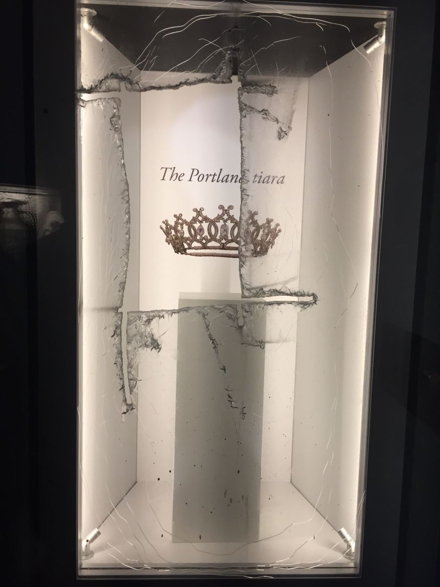 Empty Portland Tiara Case - The Portland Collection. 